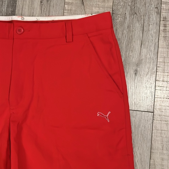 Puma Golf Shorts - Picture 2 of 11